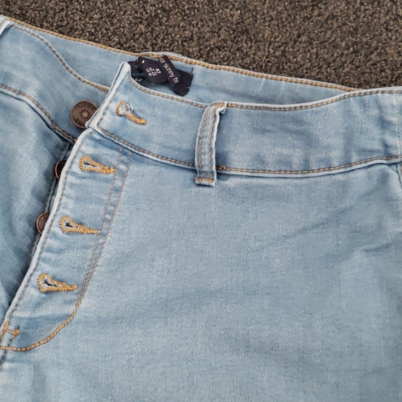 High-waist super skinny - Picture 2 of 2